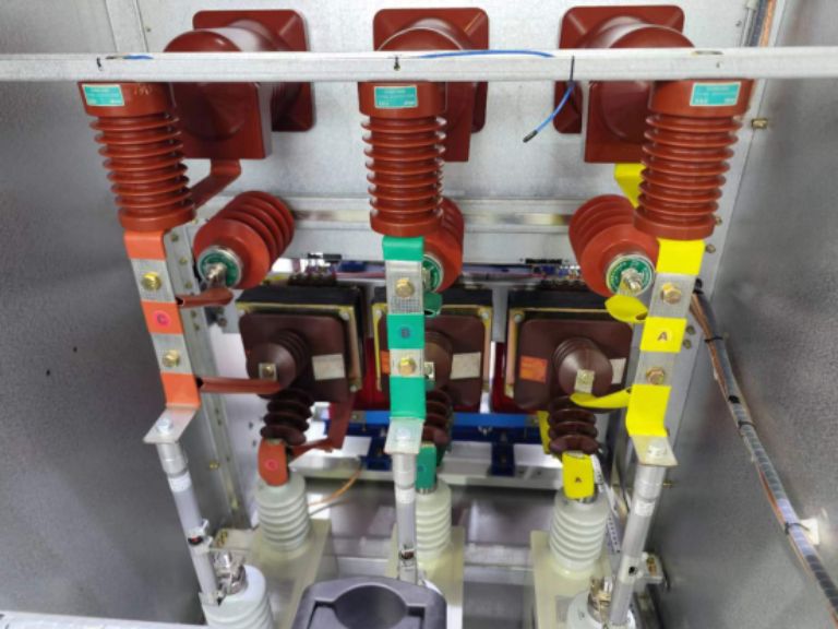 Epoxy Resin High Voltage Insulators In High Voltage Switchgear
